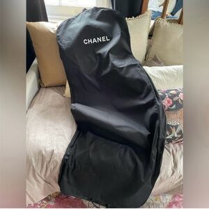 CHANEL black Zippered long garment bag